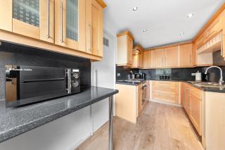 Peaceful Escape In Hertfordshire FREE PARKING 2 Bed 2 Bath - Caldecote - 1
