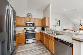 Experience coastal charm at Salty Seahorse - C7500, a spacious 4-bedroom home in Corolla - Corolla - 7