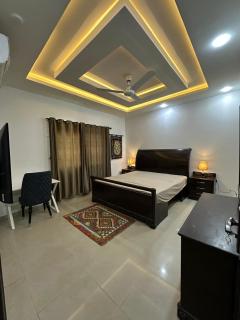 Bedroom In DHA Karachi - Karatschi - 8