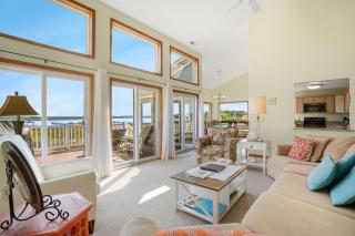 Return - Waterfront with boat dock! - - 0
