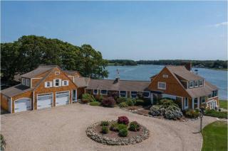 Stunning Waterfront Home w Private Dock - Yarmouth - 0