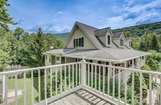 Jackson River Estate Studio Apartment on the River - Covington - 0