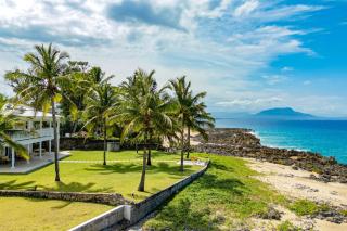 Luxury Oceanfront Villa with Amazing Views - 8