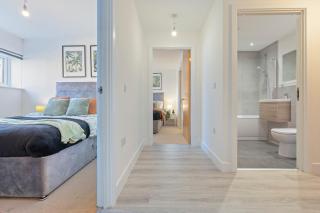 The Silkworks Cov Grade 2 listed Lux Apt Sleeps 6 - Longford - 9
