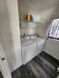 Sunny Gulf Coast Getaway-Near Beach-Shared Pool! - 8