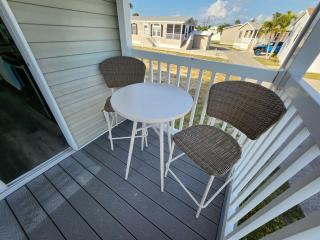 Sunny Gulf Coast Getaway-Near Beach-Shared Pool! - 7