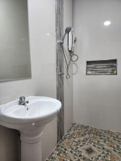 Tavaga Apartments - 2