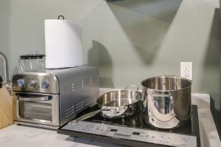 18 Mi to DC Upscale Apartment in Fort Washington! - 1