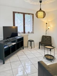 Gîte le Bistrot, 3ch, 6pers - Saint-Pantaléon-de-Lapleau - 9
