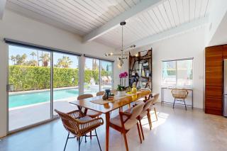Mid Century Alexander Stunner in Vista Las Palmas Permit# 3800 - Palm Springs - 4