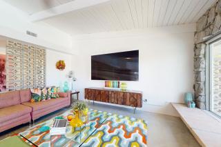 Mid Century Alexander Stunner in Vista Las Palmas Permit# 3800 - Palm Springs - 3