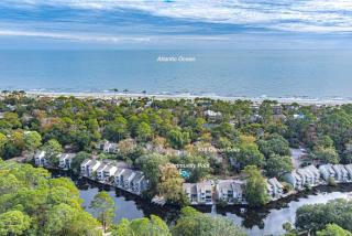 ACROSS FROM THE BEACH & DUNES HOUSE | FREE GOLF - Hilton Head Island - 9