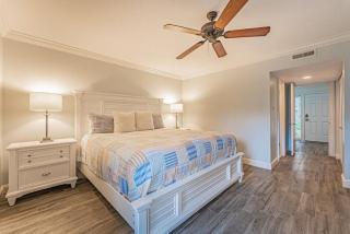 ACROSS FROM THE BEACH & DUNES HOUSE | FREE GOLF - Hilton Head Island - 5