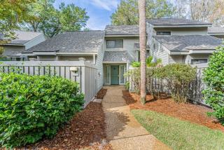 ACROSS FROM THE BEACH & DUNES HOUSE | FREE GOLF - Hilton Head Island - 7