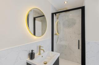Brighton Central Crown - Rose Platinum Properties - Brighton & Hove - 2