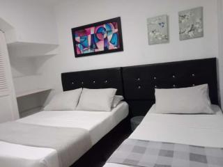 Habitacion Amoblada 1 - Medellín - 0