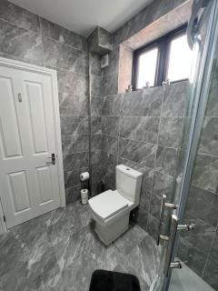 luxury apartment in East London - 2