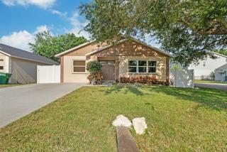 Spacious & Modern -Private Hideaway -Central - Tampa - 7