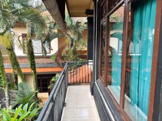 Nyoman House Ubud - Ubud - 9