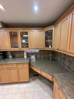 SQUARE ONE HOT DEAL-Lowest Stay Rates - Mississauga - 3