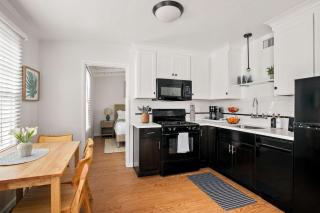 Coastal Retreat 1BR Steps to Ocean & Peek Views - San Diego - 7