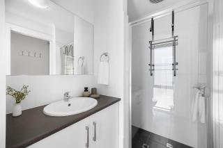 The Oak Grove - Dedicated Workspace, WiFi, Parking - Seaton - 6