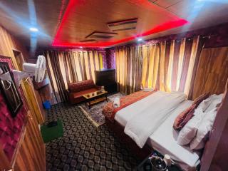 Passport official hotel - Srinagar - 6
