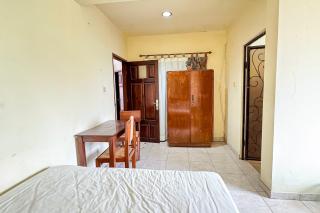 Lathysha Guest House Syariah Mitra RedDoorz - 9