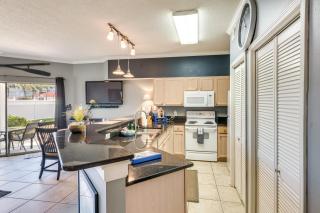 Destin Ground-Level Condo with Private Beach Access - 1