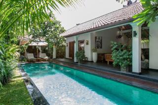 The Clovewood Villa - 4