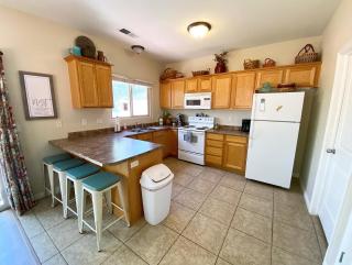 Pool & Hot Tub Close to hiking trails in Kanab - Kanab - 4