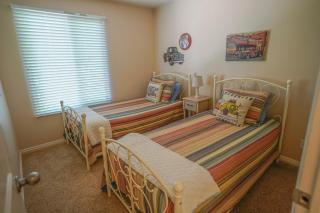 Lovely Townhome Peaceful Surroundings Hiking Hot Tub - 1