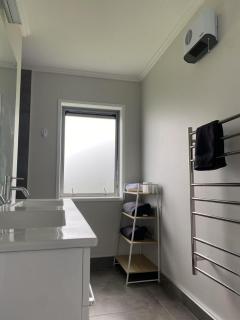 Lotus House - Buckland - 4