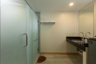 Nai Yang Beach Resort and Spa - 6