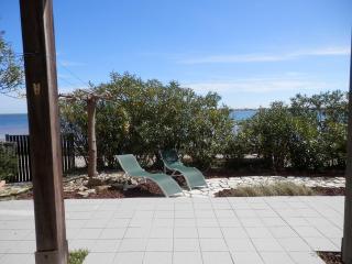 Gruissan : T3 Pieds dans l'eau, Piscine, Parking, 6/7 pers, Confort Moderne - FR-1-796-64 - Gruissan - 7