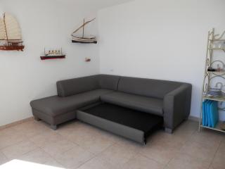 Gruissan : T3 Pieds dans l'eau, Piscine, Parking, 6/7 pers, Confort Moderne - FR-1-796-64 - Gruissan - 2