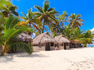 SAN-BLAS Isla iguana CABAÑAS GUNA YALA Panamá - Città di Panama - 6