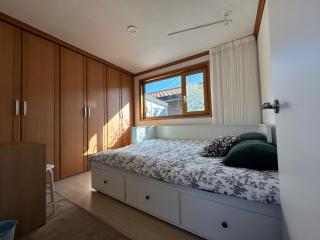 Yongin Greenish Family Cottage with a Fireside Yard 용인 레이트 체크아웃 가능한 패밀리 코타지 정원과 마당이 있는 집 - - 8
