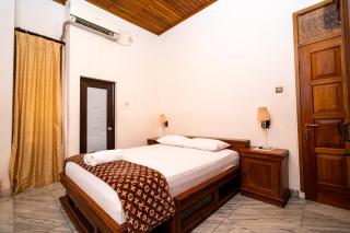 D Ajenk Boutique Guesthouse - Yogyakarta - 4