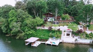 Lake Hickory Trio 2BR Green Unit - 7