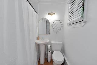 Lake Hickory Trio 2BR Green Unit - 5