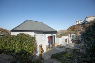 UPPER BEACH HOUSE - Portreath - 8