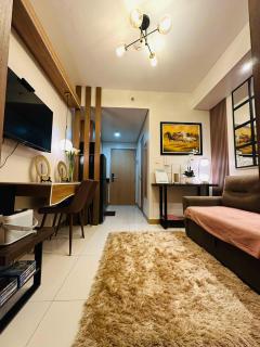 ARQ STAYCATION - RED RESIDENCES Makati - Manila - 0