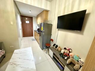 Kathys Crib 11th flr - Manille - 2
