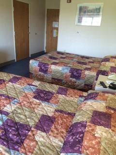 Microtel Inn by Wyndham Champaign - Champaign - 9