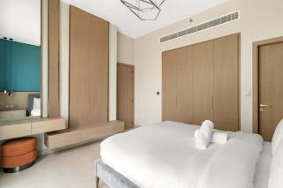 Luxurious Stay in JVC with Rooftop Pool & Gym - 6