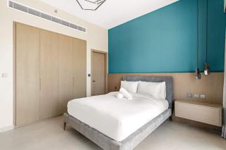 Luxurious Stay in JVC with Rooftop Pool & Gym - 3