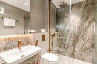 Luxurious Stay in JVC with Rooftop Pool & Gym - 7