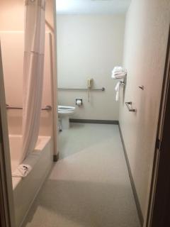 Microtel Inn by Wyndham Champaign - Champaign - 6
