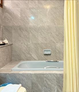 Newly Renovated Modern 3BR Blue Canyon Golf Villa - Ban Muang Mai (1) - 6